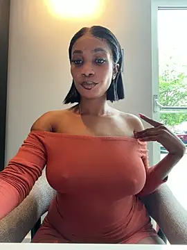 Snapshot of __Nessa__ chatting on 29, 5, 2026 Nessa online show from 29, 5, 2026