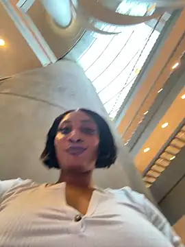   Nessa   online show from 4, 4, 2026