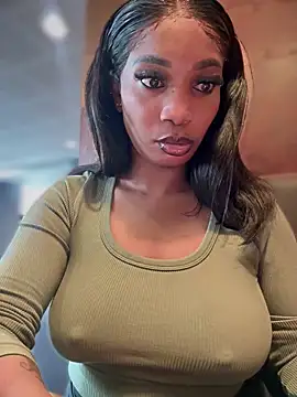   Nessa   online show from 11, 10, 2025