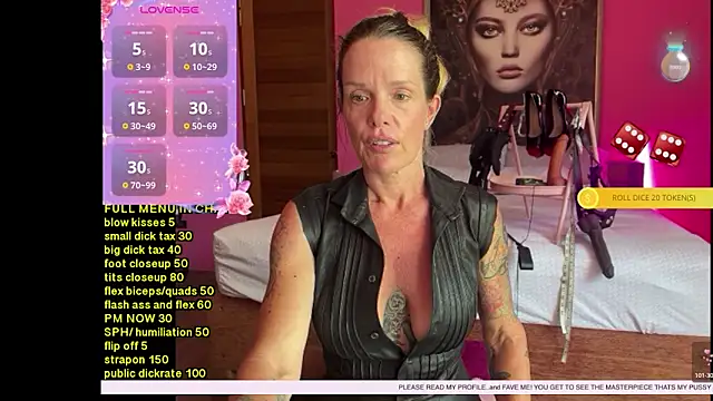 mommyselenafit  online show from 6, 10, 2025