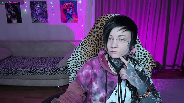 Snapshot of acid_trip1l chatting on 15, 2, 2025 acid trip1l online show from 15, 2, 2025