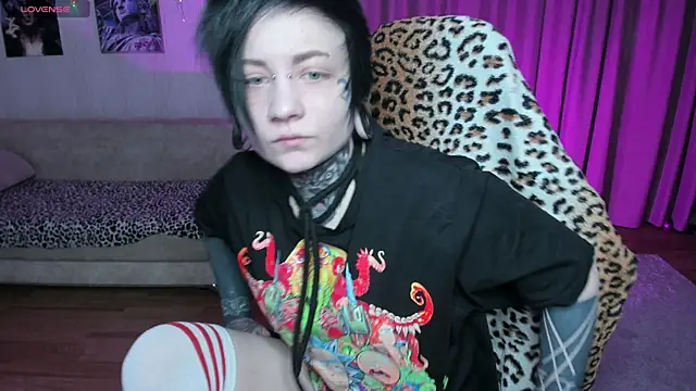Snapshot of acid_trip1l chatting on 16, 2, 2025 acid trip1l online show from 16, 2, 2025