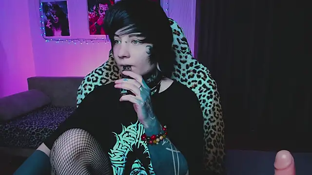 Snapshot of acid_trip1l chatting on 20, 9, 2025 acid trip1l online show from 20, 9, 2025