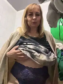 Irina2909xh online show from 6, 4, 2026