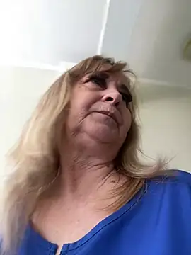 Irina2909xh online show from 17, 3, 2026