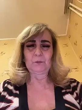 Irina2909xh online show from 7, 3, 2025