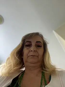 Irina2909xh online show from 12, 9, 2025