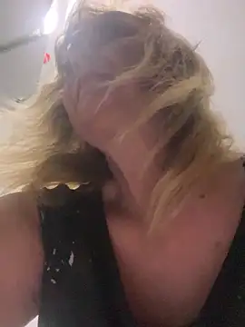 Irina2909xh online show from 8, 3, 2026