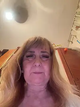 Snapshot of Irina2909@xh chatting on 10, 7, 2026 Irina2909xh online show from 10, 7, 2026