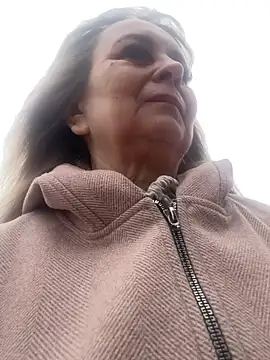 Irina2909xh online show from 19, 3, 2026