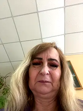 Irina2909xh online show from 8, 1, 2026