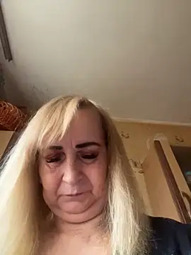 Irina2909xh online show from 1, 12, 2025