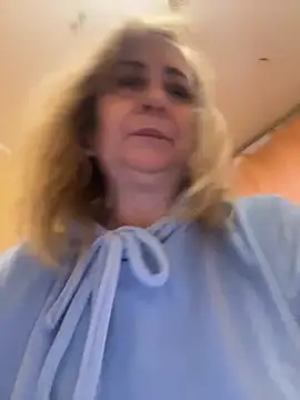 Irina2909xh online show from 2, 12, 2025