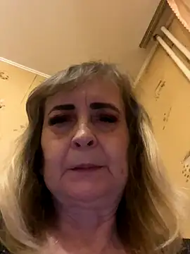 Irina2909xh online show from 16, 9, 2025