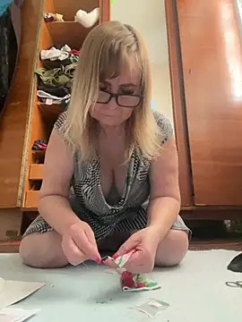 Irina2909xh online show from 8, 2, 2026