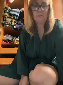 Irina2909xh online show from 12, 4, 2026