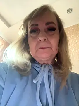 Snapshot of Irina2909@xh chatting on 19, 11, 2025 Irina2909xh online show from 19, 11, 2025