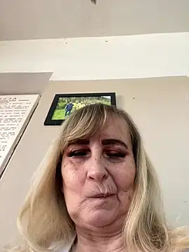 Irina2909xh online show from 21, 3, 2025