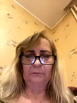 Snapshot of Irina2909@xh chatting on 30, 10, 2025 Irina2909xh online show from 30, 10, 2025