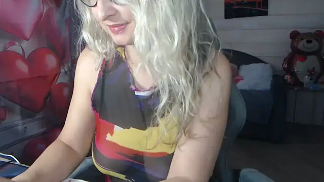 RubiLakros online show from 1, 3, 2026