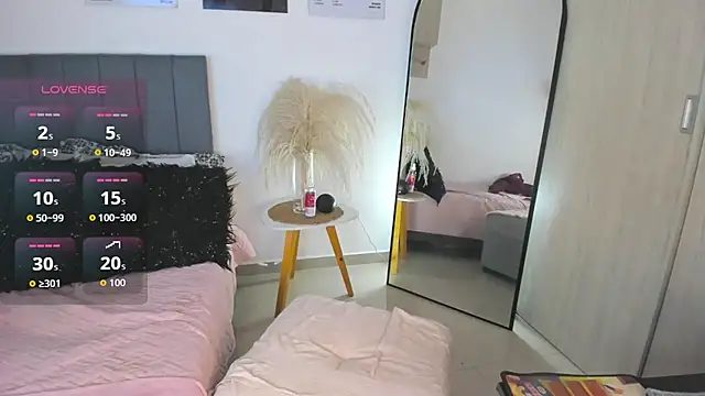 hollyprincess 2 online show from 1, 3, 2026