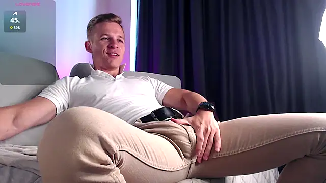 Snapshot of S3Xyes chatting on 10, 7, 2026 S3Xyes online show from 10, 7, 2026