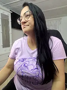 Ameliarizo online show from 7, 1, 2026