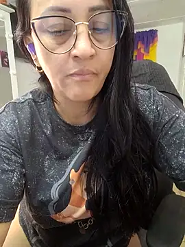 Ameliarizo online show from 16, 2, 2026