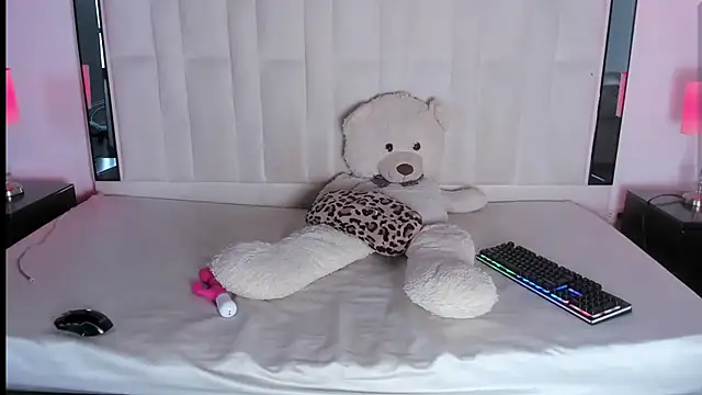 Snapshot of valentina_fi chatting on 4, 11, 2025 valentina fi online show from 4, 11, 2025