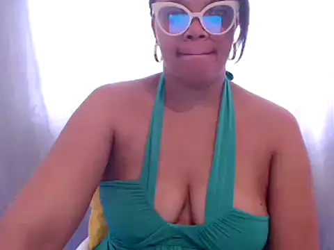 Snapshot of Lustfuleyez chatting on 20, 3, 2025 Lustfuleyez online show from 20, 3, 2025