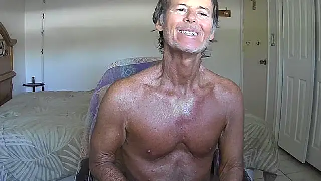 nakeedcowboi65 online show from 18, 4, 2026