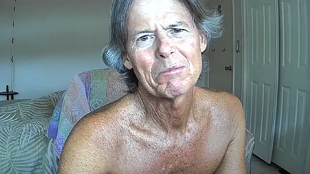 Snapshot of nakeedcowboi65 chatting on 14, 6, 2026 nakeedcowboi65 online show from 14, 6, 2026