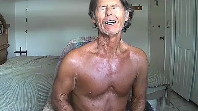 nakeedcowboi65 online show from 20, 4, 2026