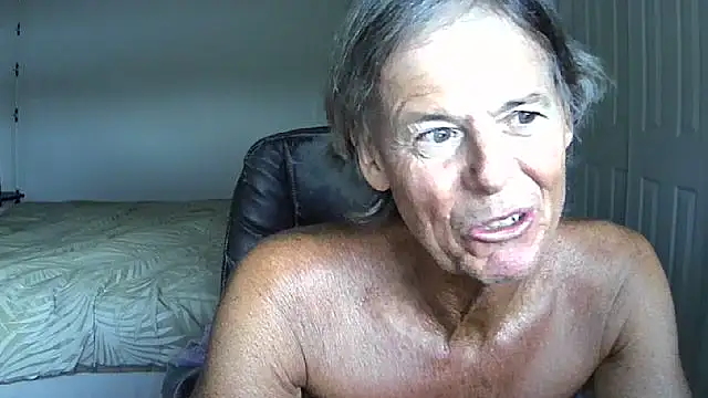 Snapshot of nakeedcowboi65 chatting on 5, 7, 2026 nakeedcowboi65 online show from 5, 7, 2026