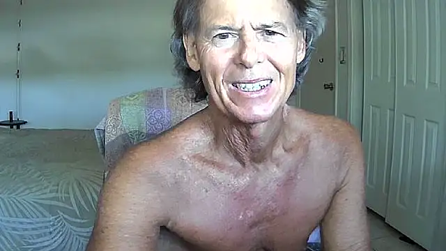 Snapshot of nakeedcowboi65 chatting on 11, 6, 2026 nakeedcowboi65 online show from 11, 6, 2026