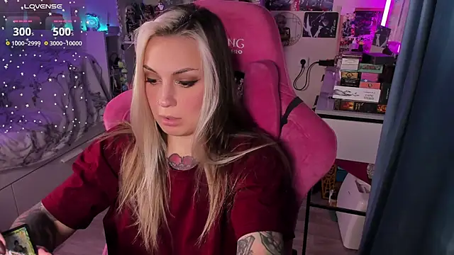 ChloeKohaku online show from 22, 11, 2025