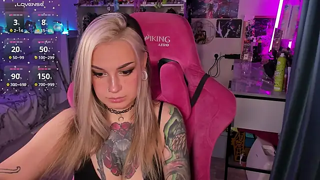 ChloeKohaku online show from 19, 10, 2025