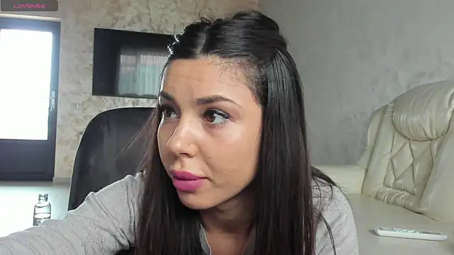 AmiraRosse online show from 24, 1, 2025