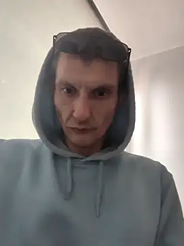 Snapshot of maciej chatting on 11, 6, 2026 maciej online show from 11, 6, 2026