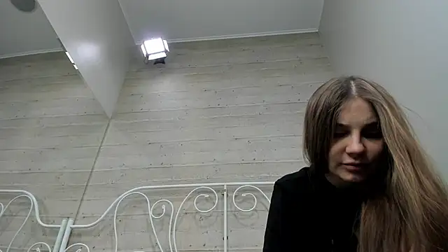 Snapshot of JuliaBusty chatting on 18, 2, 2025 JuliaBusty online show from 18, 2, 2025