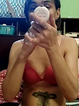 QueenSoreal online show from 6, 3, 2026