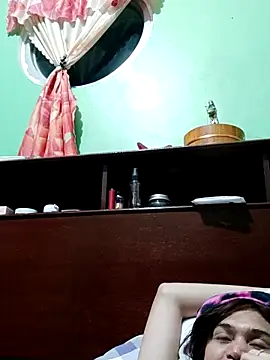 QueenSoreal online show from 14, 11, 2025