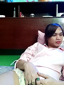 QueenSoreal online show from 21, 11, 2025