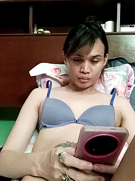 QueenSoreal online show from 8, 3, 2026