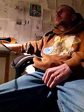 verylargecock online show from 5, 3, 2026