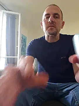 verylargecock online show from 24, 2, 2026