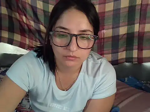 Snapshot of sara_110323 chatting on 10, 3, 2026 sara 110323 online show from 10, 3, 2026