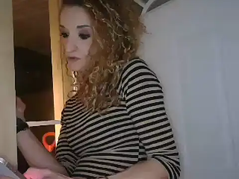 AshleyRain online show from 17, 12, 2025