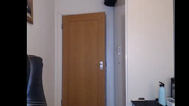 rauncher1 online show from 19, 5, 2026