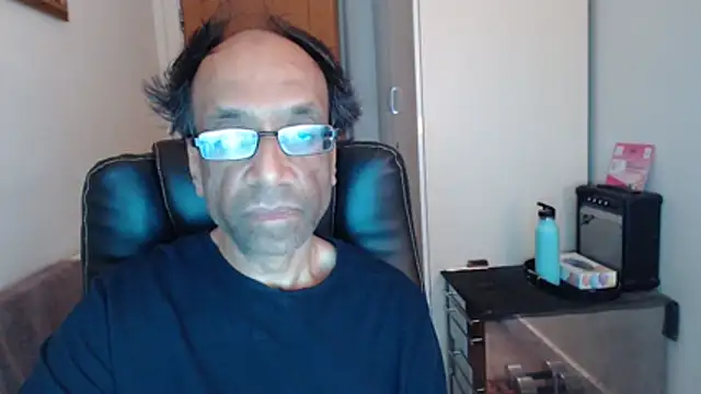 rauncher1 online show from 22, 4, 2026